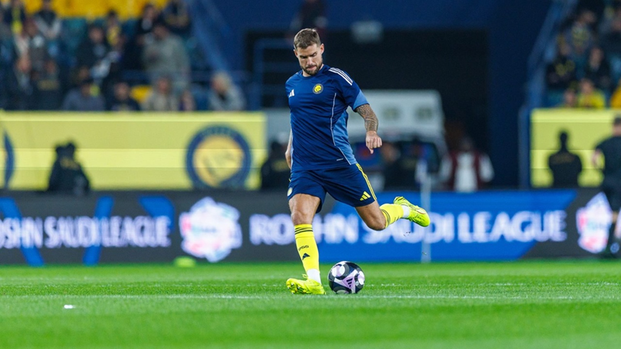 Inigo Martinez Ungkap Sulit Kembali ke Barcelona, Ini Penyebabnya