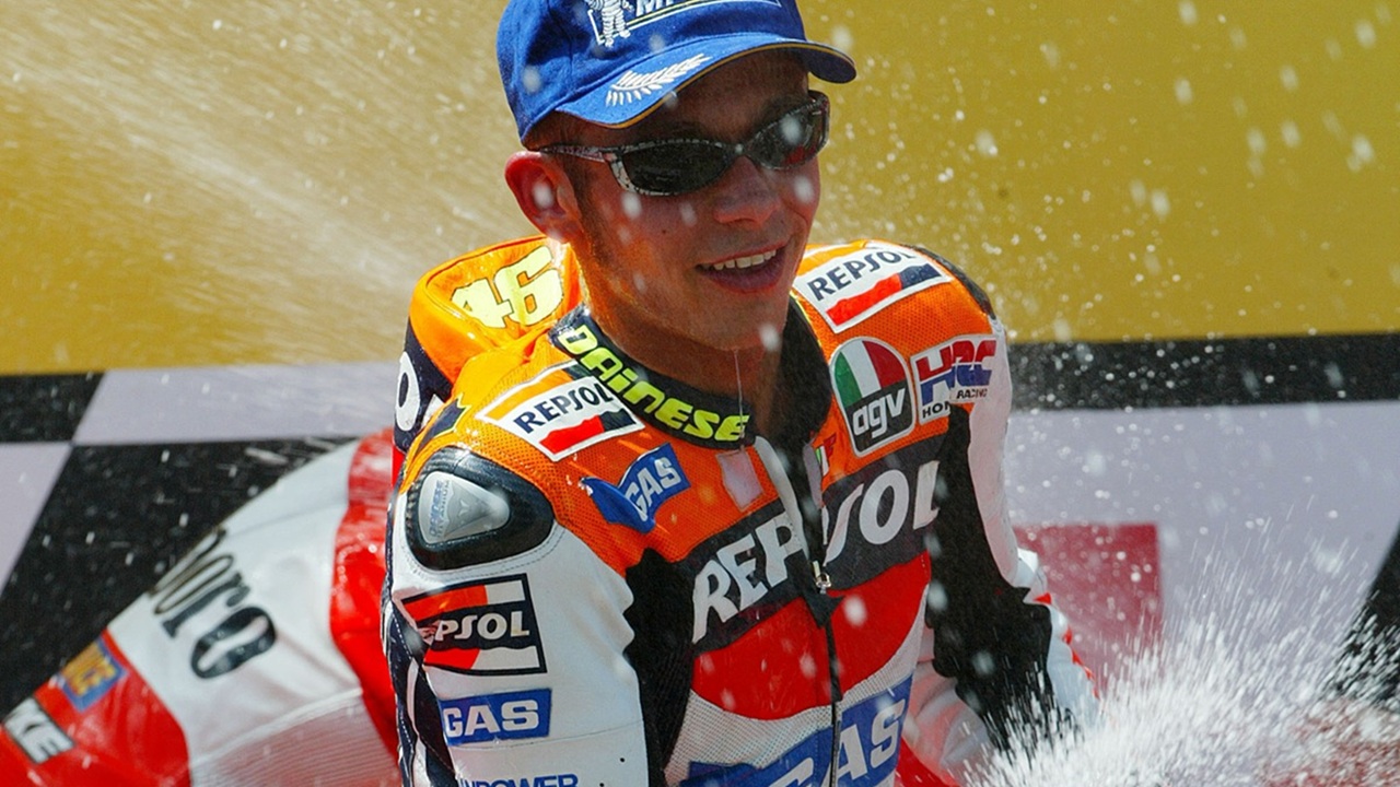 Valentino Rossi saat membela Honda di tahun 2002