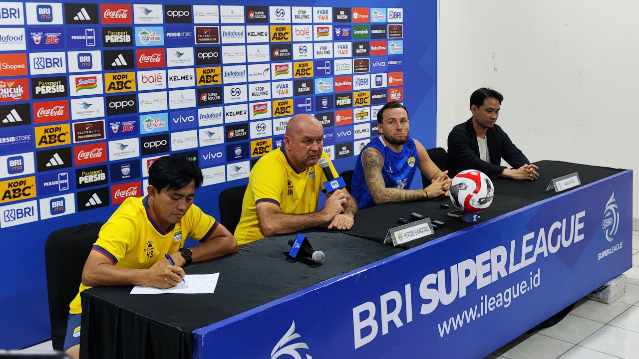 Pelatih Persib, Bojan Hodak