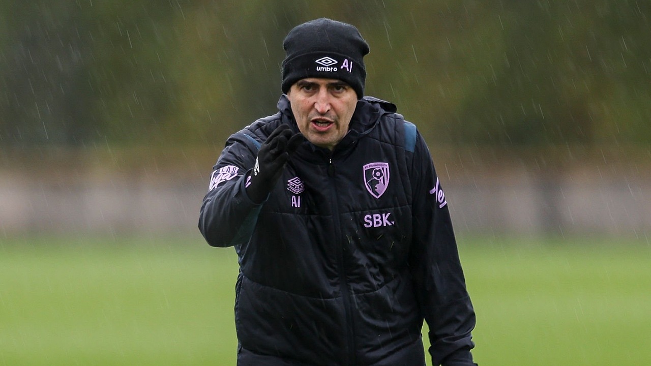 Manajer Bournemouth, Andoni Iraola