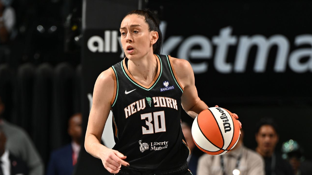Breanna Stewart menegaskan bahwa opsi mogok belum akan digunakan dalam waktu dekat, meski tetap tersedia sebagai langkah terakhir. (Foto: AP)