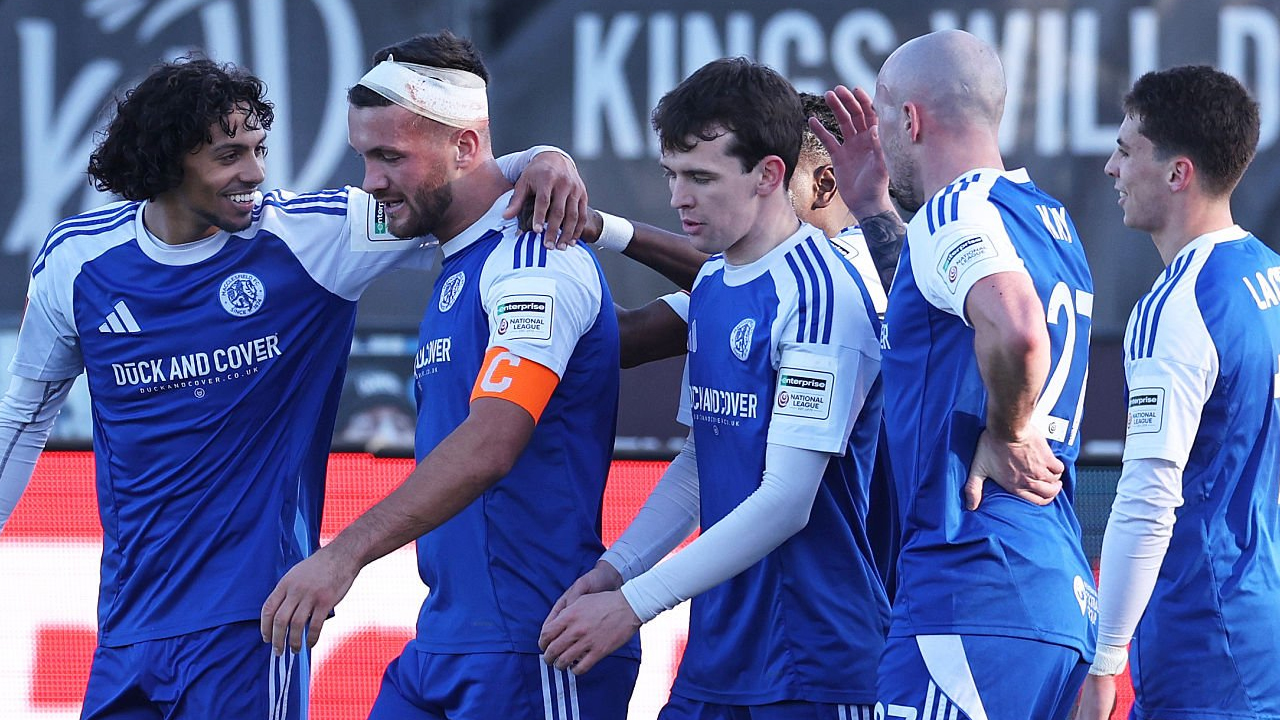 Hasil Pertandingan Piala FA: Macclesfield 2-1 Crystal Palace