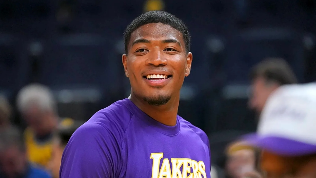 JJ Redick Sebut Hachimura Berpeluang Bermain Lawan Kings