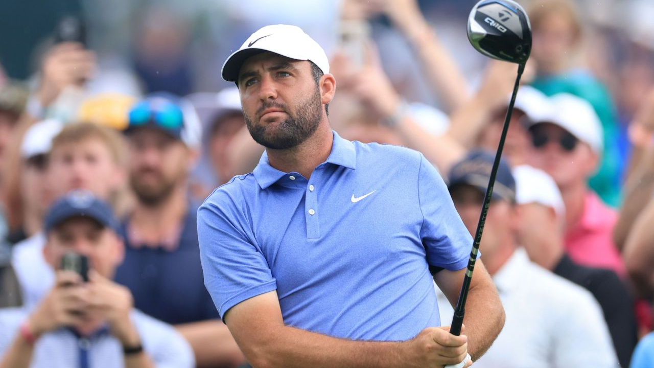 Scottie Scheffler datang ke musim 2026 dengan status bintang utama PGA Tour. (Foto: Golf Digest)