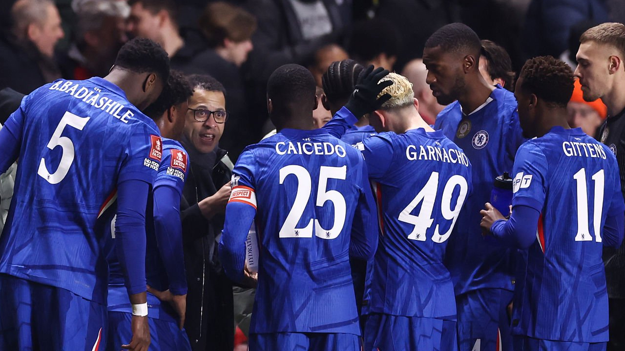 Chelsea Menang Telak Pada Debut Liam Rosenior, Statistik Ungkap Ketimpangan