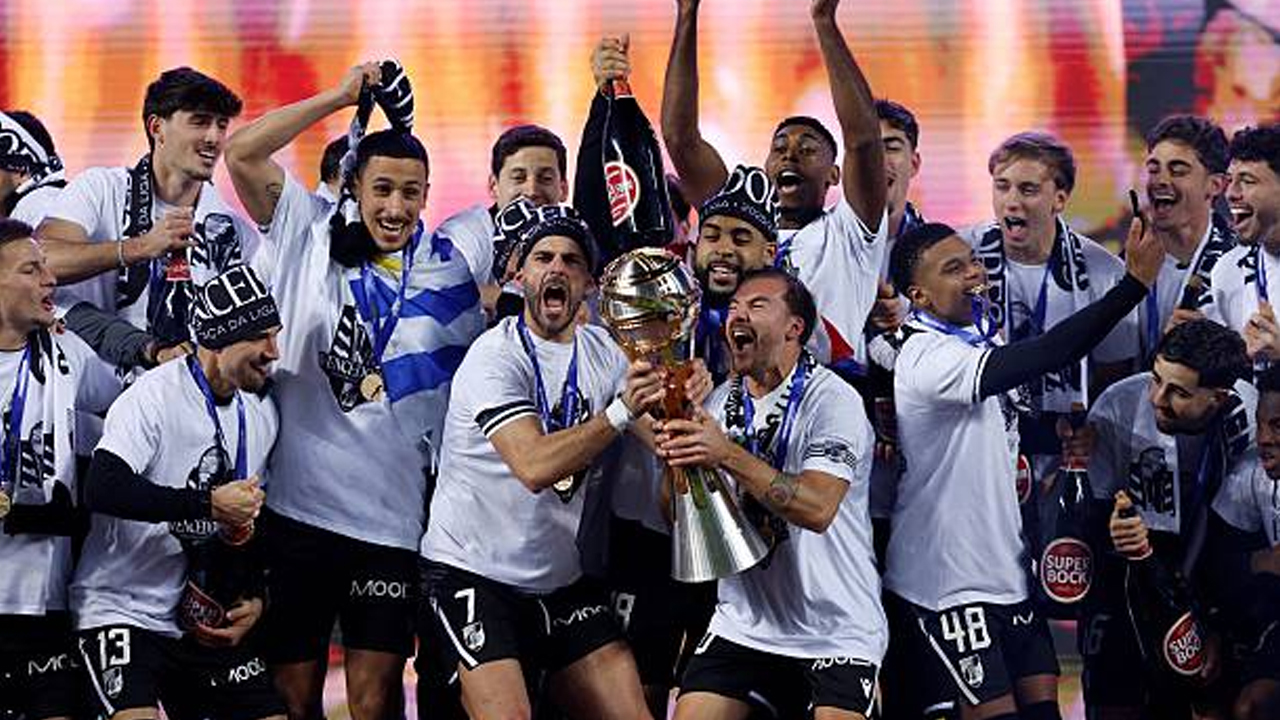 Comeback Dramatis! Vitoria SC Juara Taca da Liga untuk Pertama Kalinya