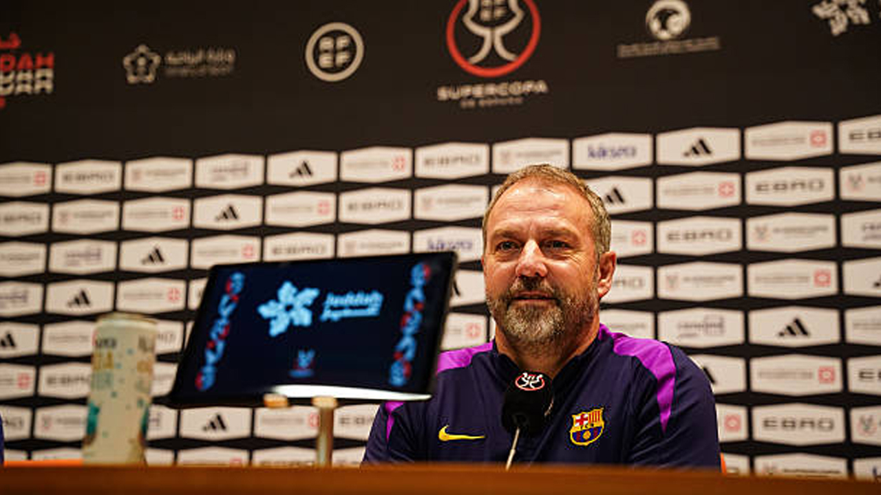 Hansi Flick Ingin Barcelona Ulangi Pendekatan Semifinal di Final Supercopa