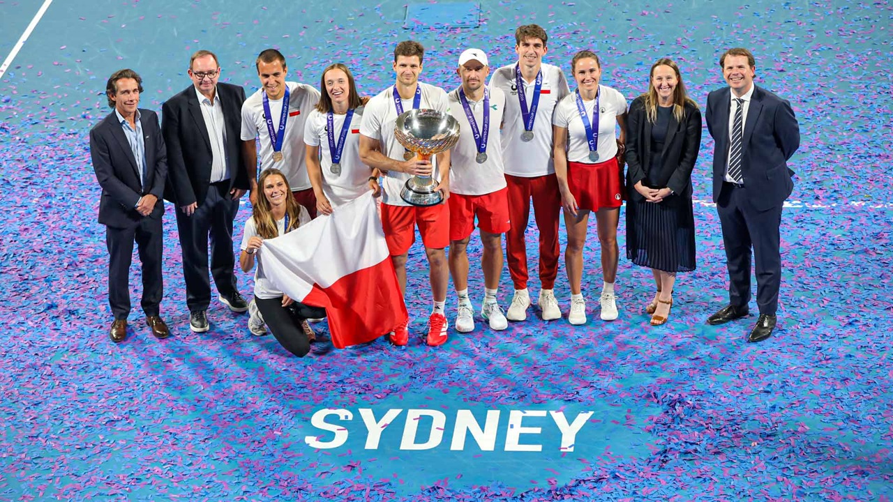 Akhiri Kutukan Di United Cup, Polandia Naik Podium Juara