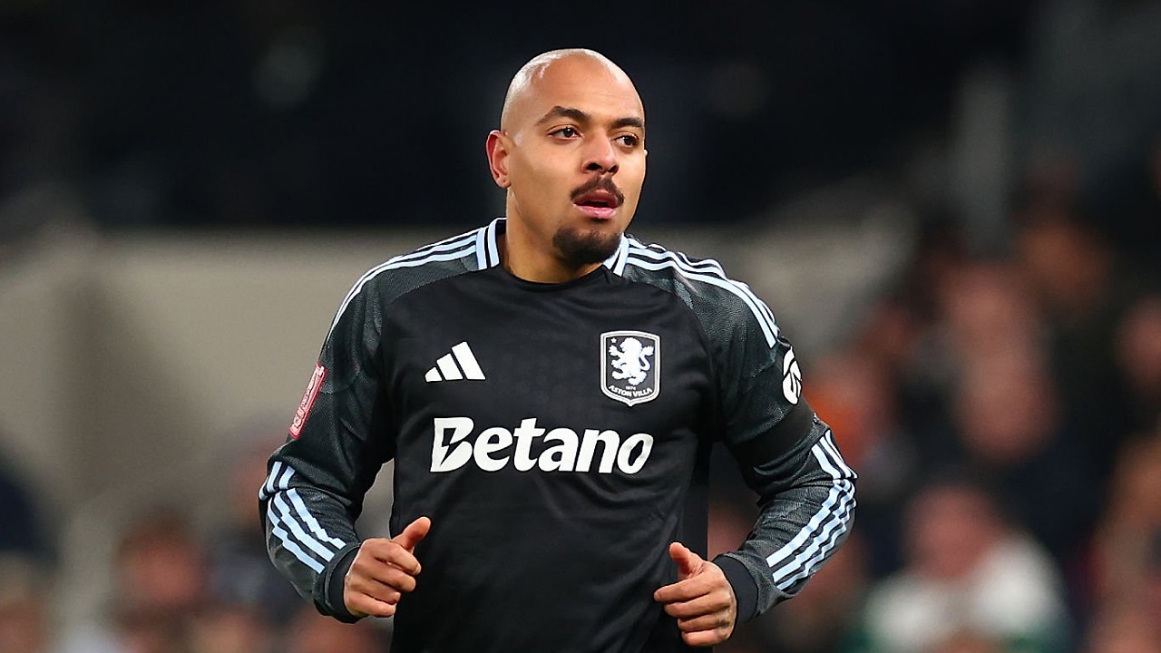 AS Roma bidik striker Aston Villa, Donyell Malen