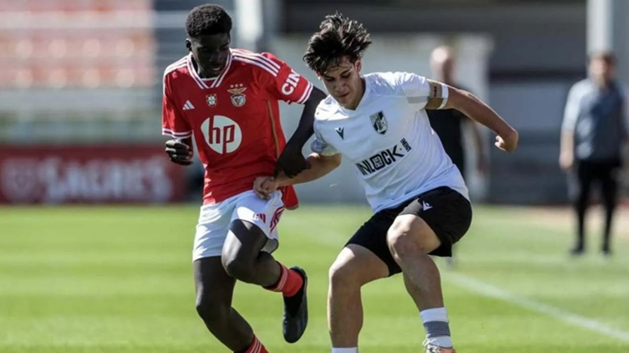 Barcelona Lakukan Pergerakan Demi Dapatkan Bek Berbakat Portugal