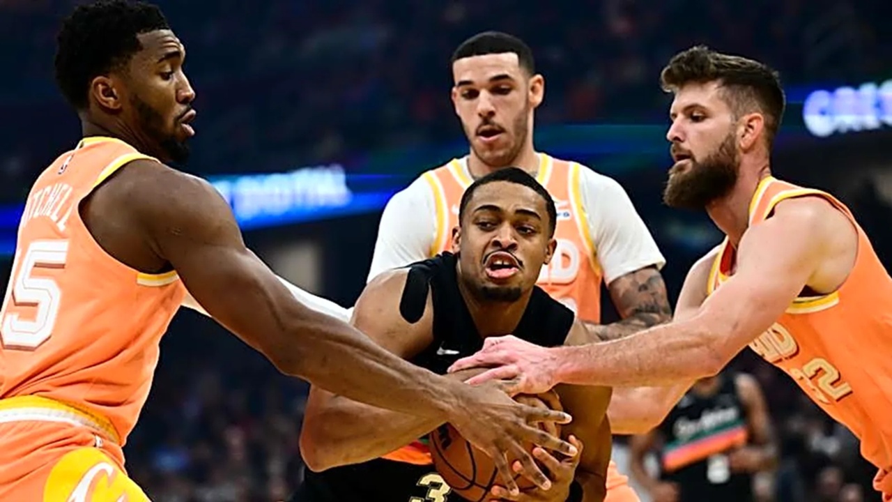 Cavaliers Bisa Gunakan Lonzo Ball sebagai Alat Barter