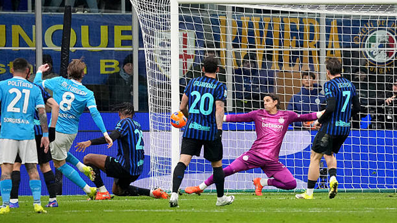 Dwigol McTominay Selamatkan Napoli dari Kekalahan di Kandang Inter