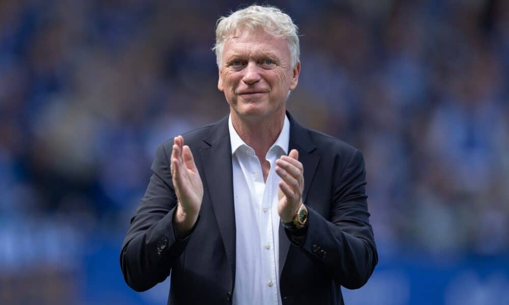 Everton Bidik Transfer Ben White dari Arsenal - sumber: (footballtalk)