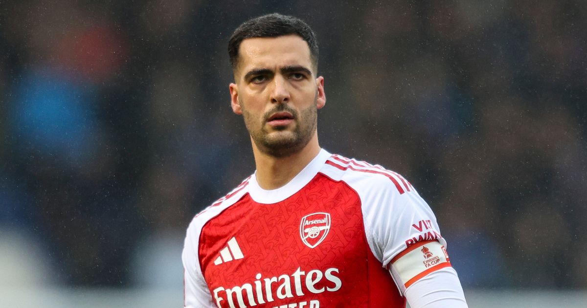 Kesalahan Kartu Merah Arsenal Vs Aston Villa Diakui - sumber: (footballlondon)