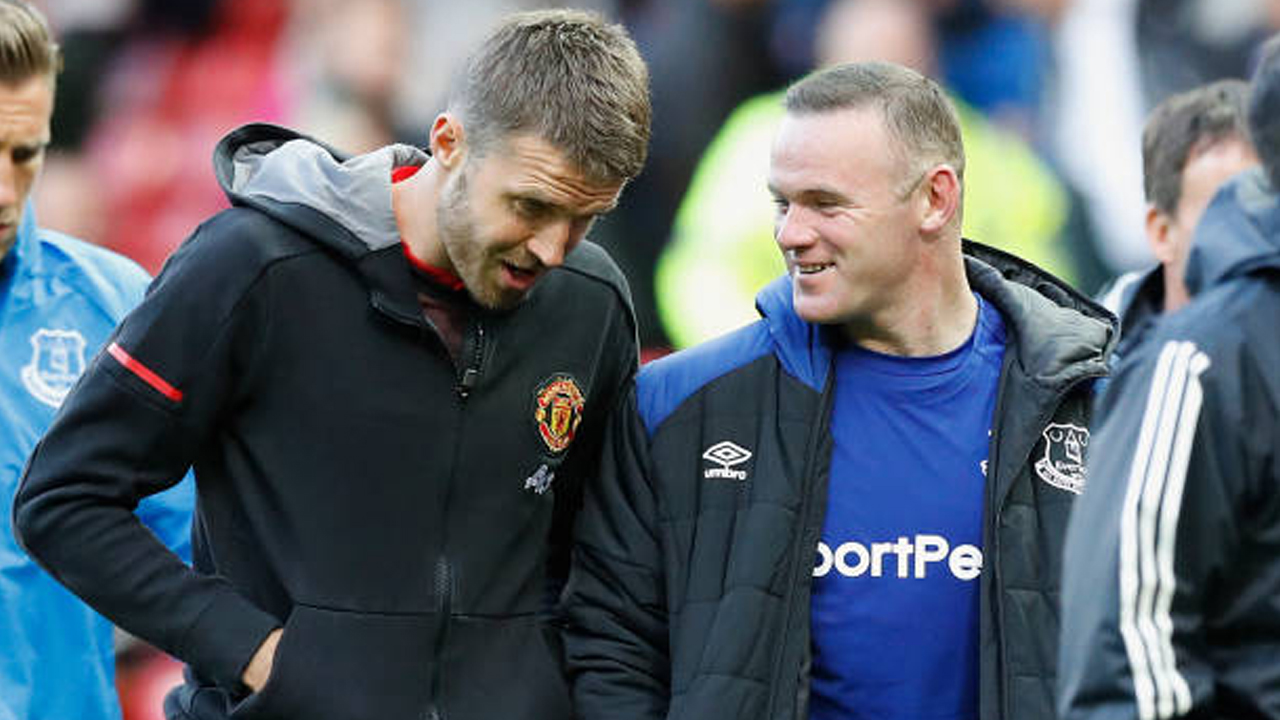 Rooney Siap Bantu Carrick Jika Ditunjuk Tangani Manchester United
