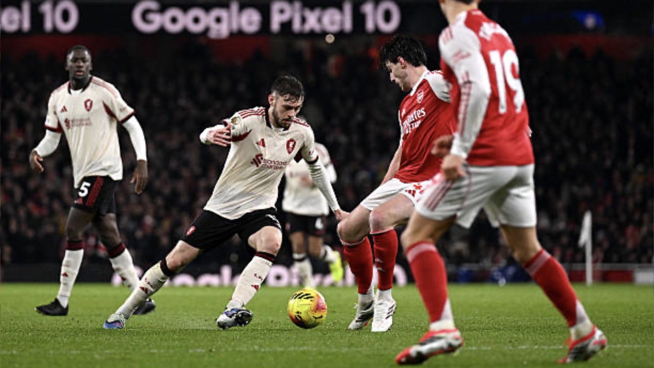 Cedera Saat Lawan Arsenal, Conor Bradley Berhasil Jalani Operasi Lutut