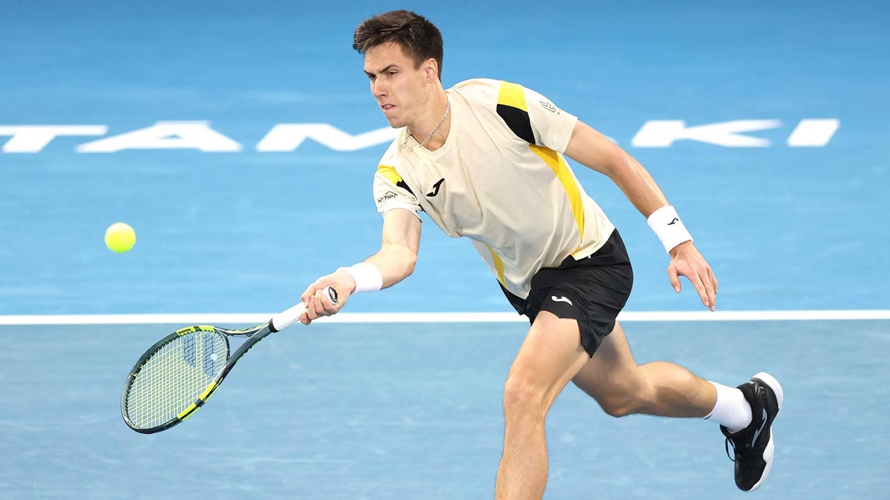 Fabian Marozsan Permalukan Casper Ruud Di Auckland