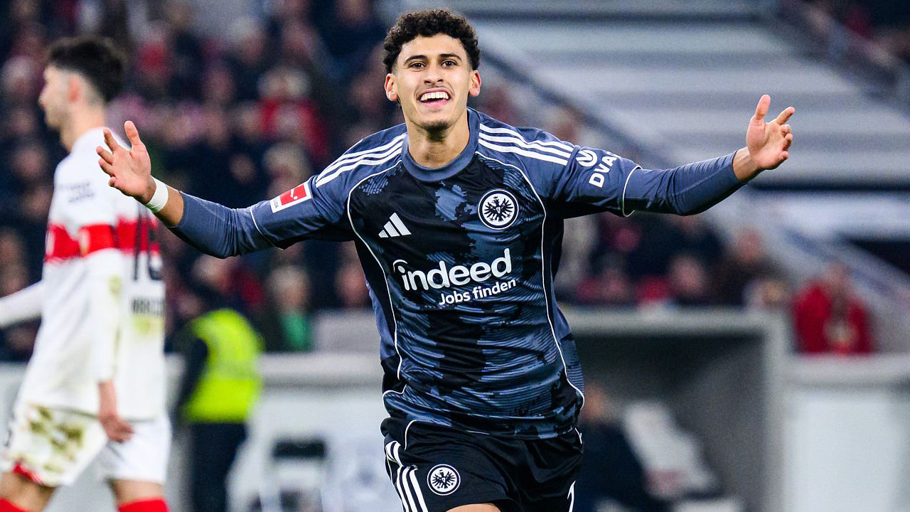 Ayoube Amaimouni-Echghouyab.