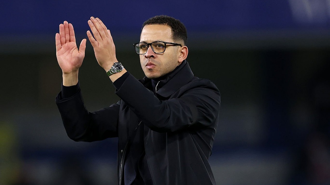 Pelatih Chelsea, Liam Rosenior