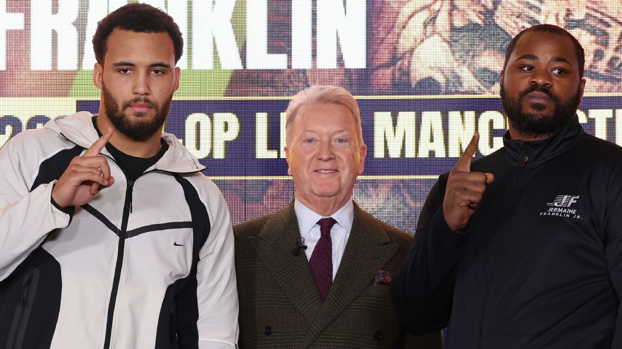 Moses Itauma (kiri) dan Jermaine Franklin. (Foto: Fight TV)