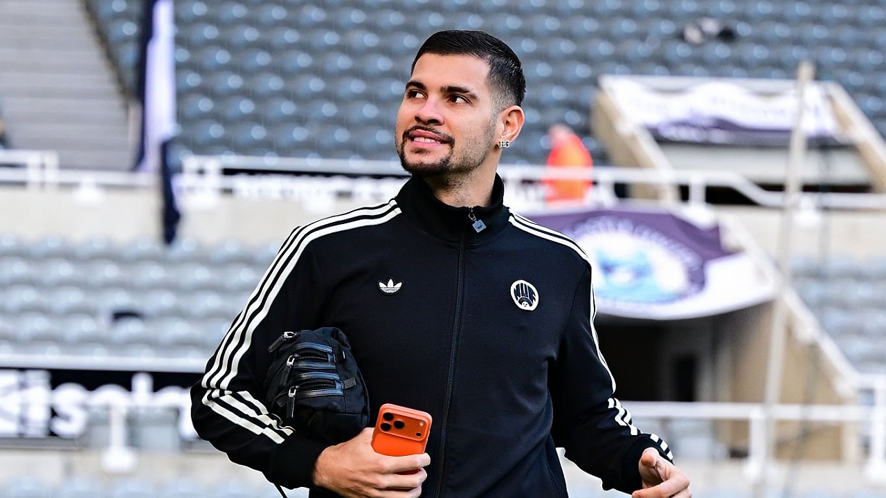 Gelandang Newcastle United, Bruno Guimaraes