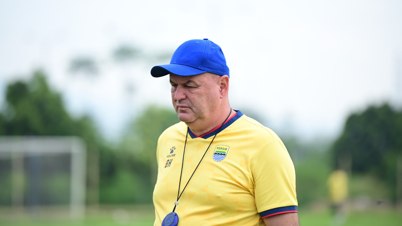 Pelatih Persib, Bojan Hodak