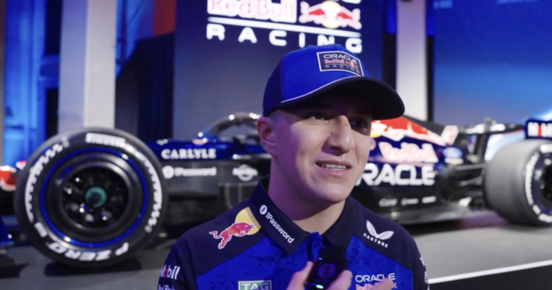 Isack Hadjar Tanggapi Tantangan Kursi Kedua Red Bull - sumber: (racingnews365)