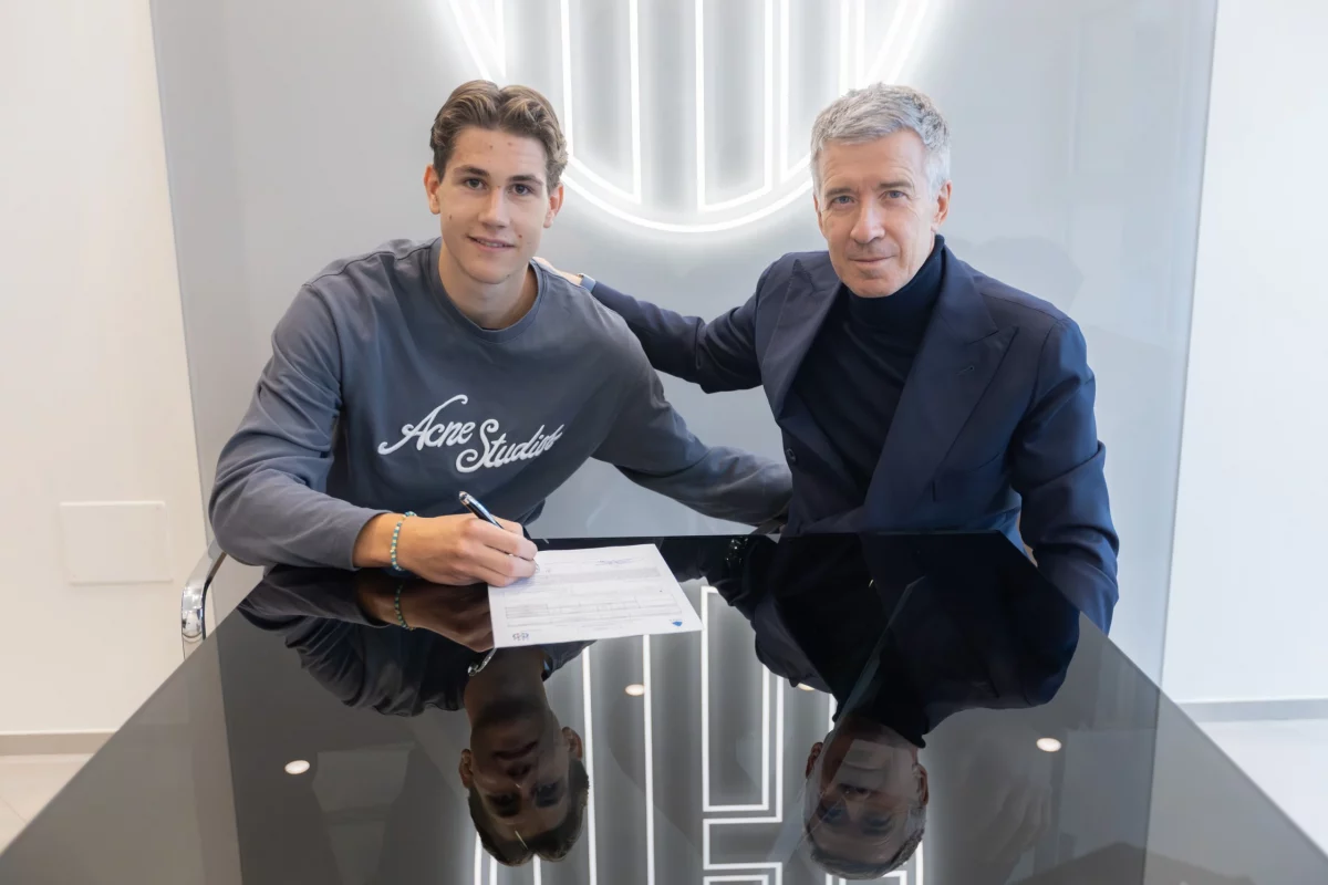 Bologna Resmi Rekrut Bek Norwegia Eivind Helland - sumber: (footballitalia)