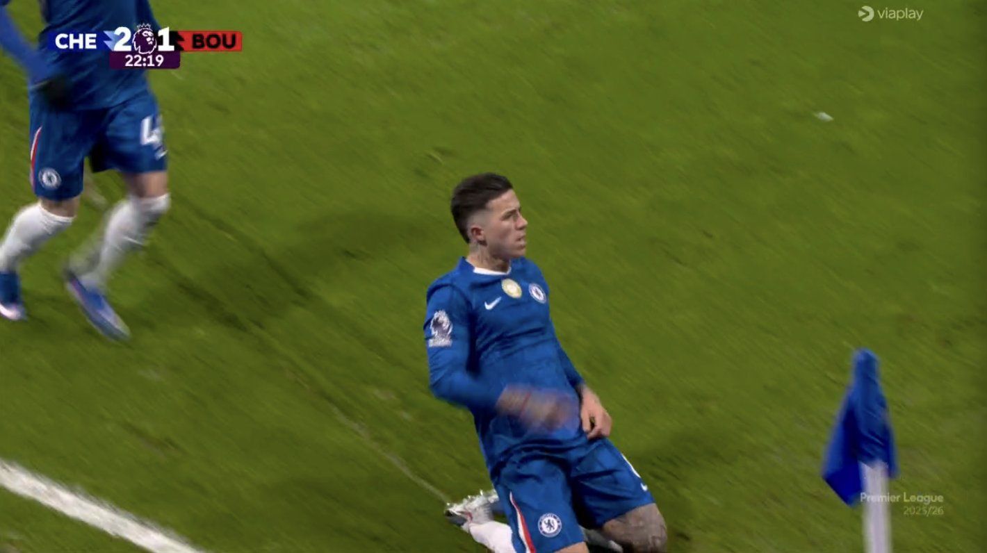 Enzo Fernandez Bersinar: 5 Kontribusi Gol dalam 6 Laga - sumber: (chelseanews)