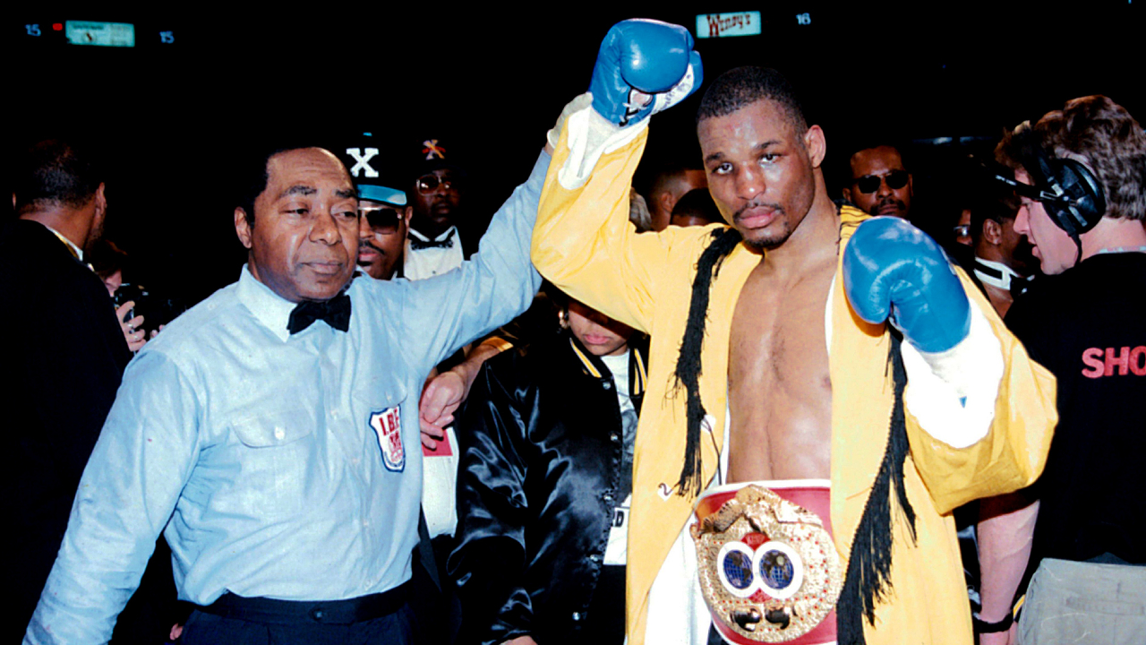 Di Balik Garis Musuh: Kisah Awal Kejayaan Bernard Hopkins di Ekuador