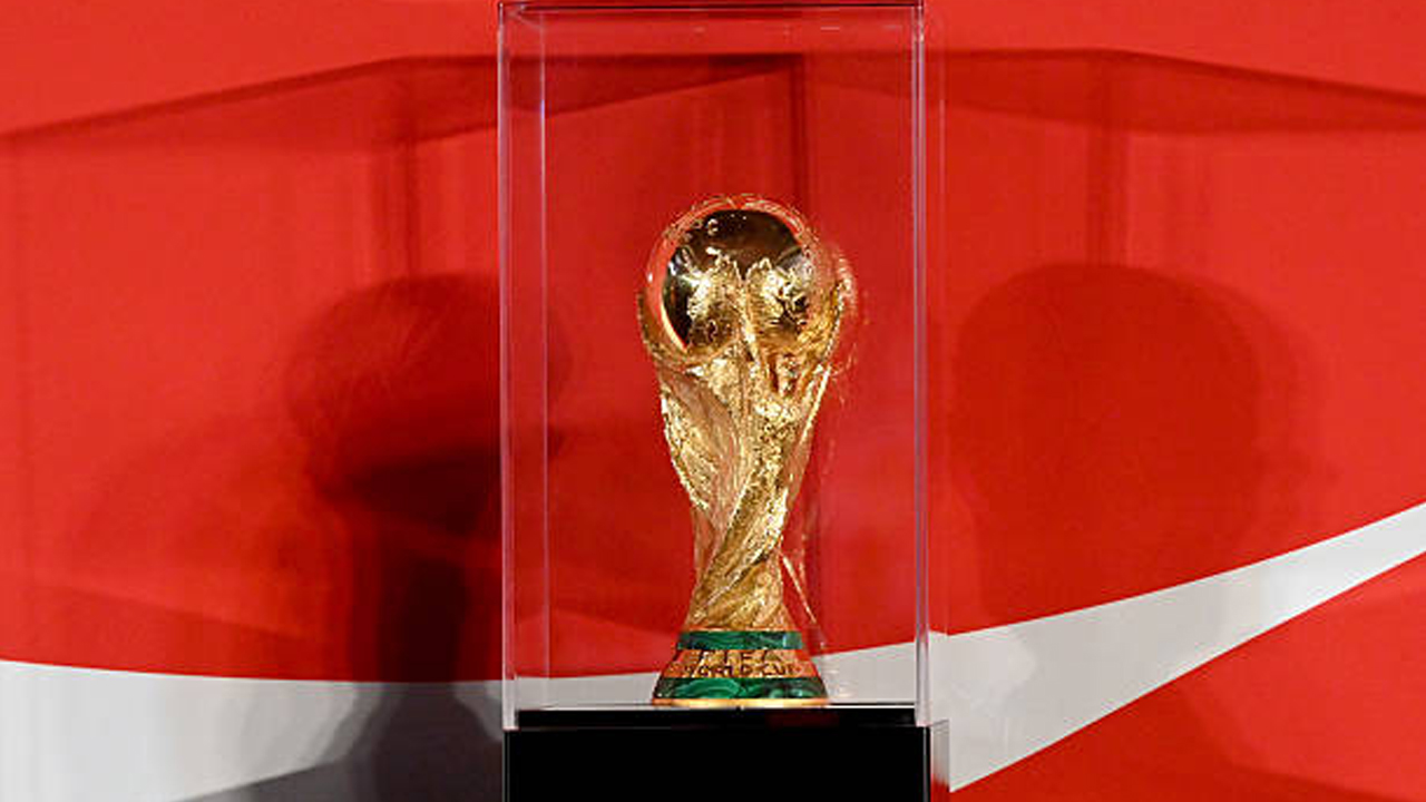 Jelang Turnamen, Seoul Jadi Kota Pameran Trofi Piala Dunia FIFA