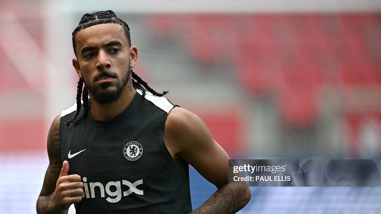 Bek kanan Chelsea, Malo Gusto