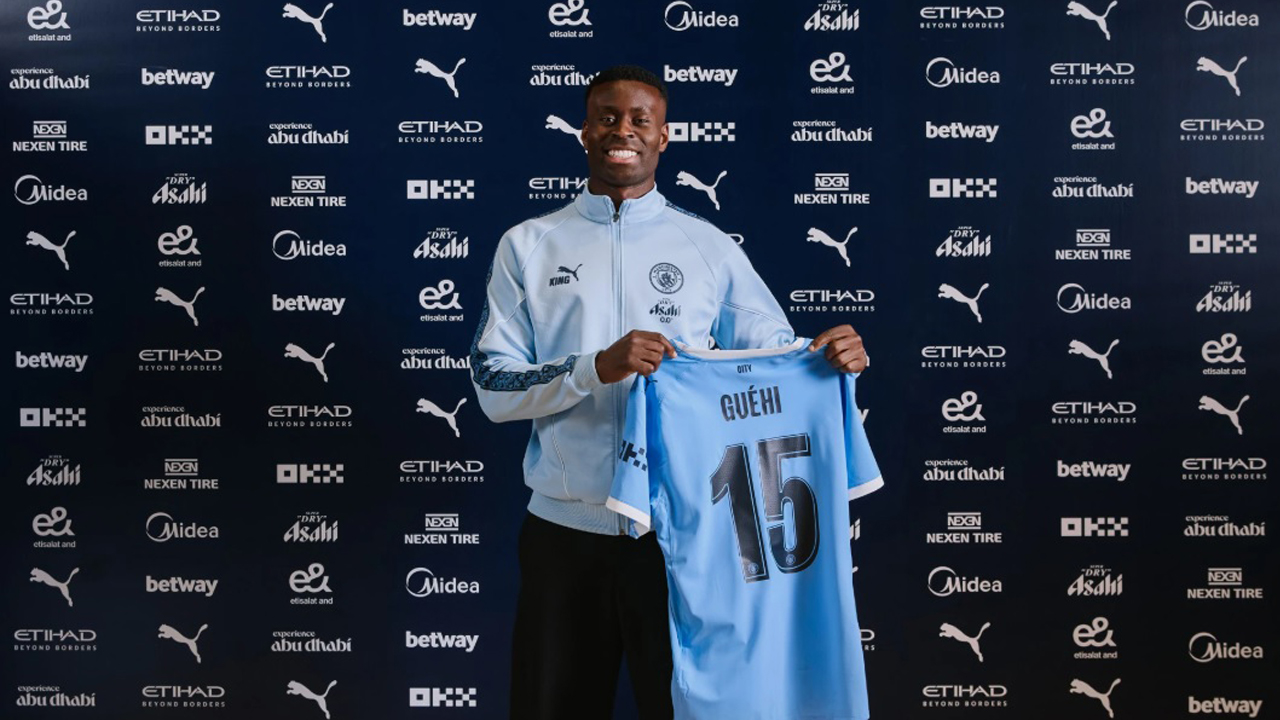 Marc Guehi resmi merapat ke Manchester City.