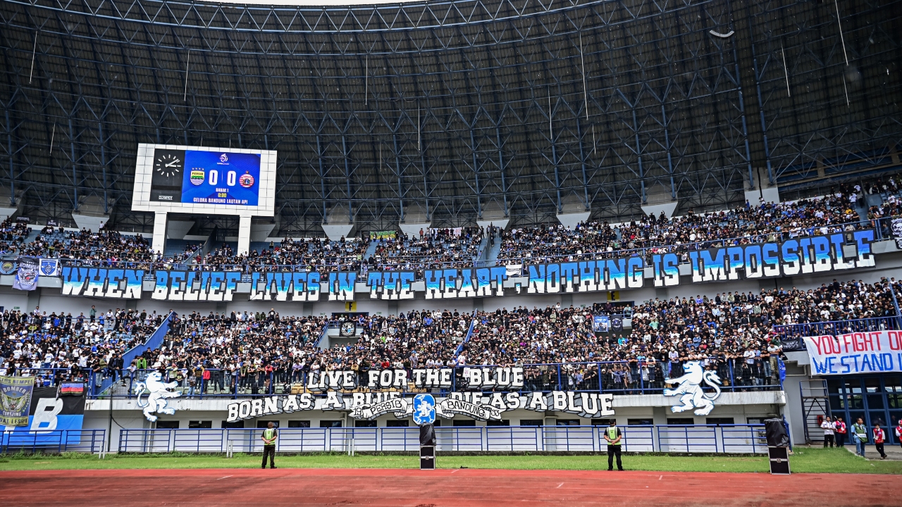 Persib dikabarkan sudah menjalin kesepakatan dengan Layvin Kurzawa