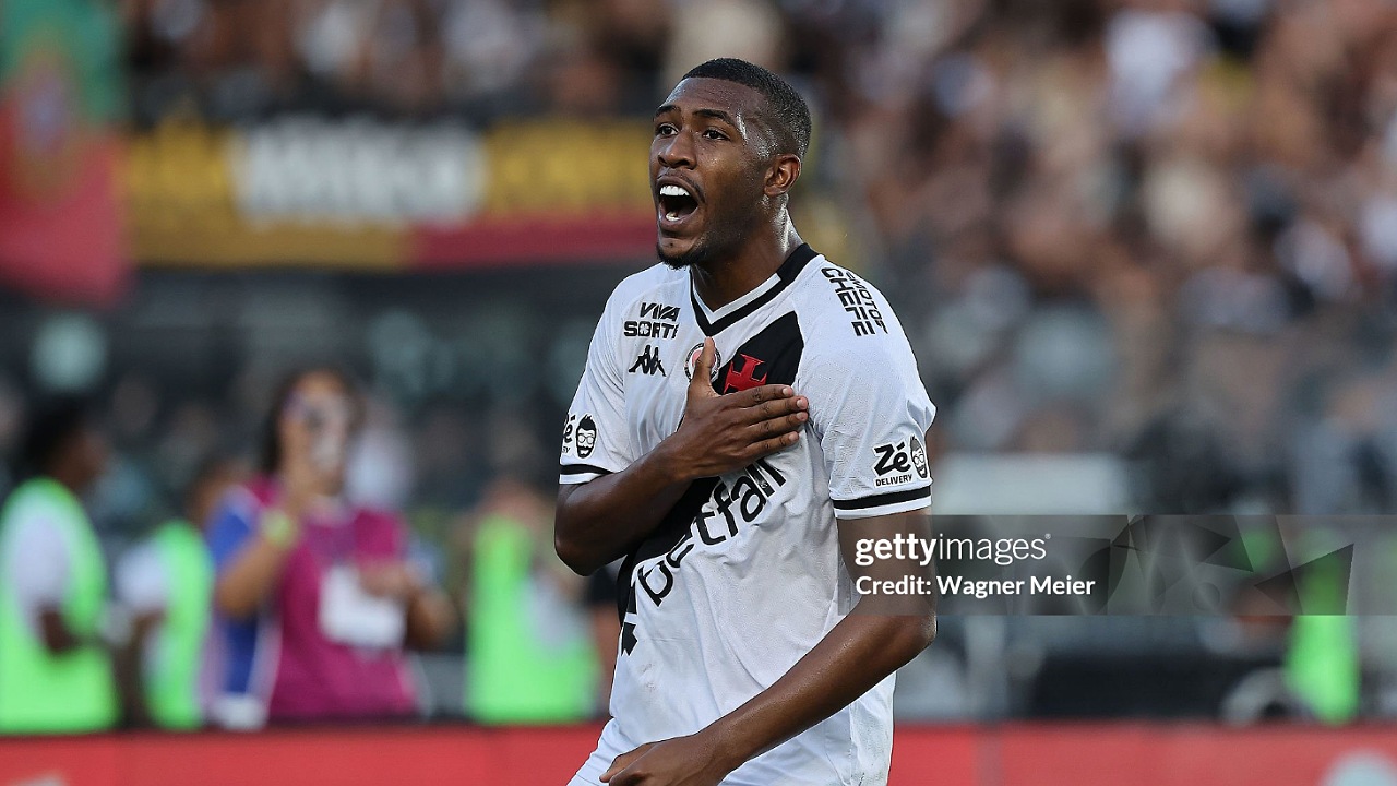 Eddie Howe: Newcastle Tak Punya Dana untuk Rekrut Rayan