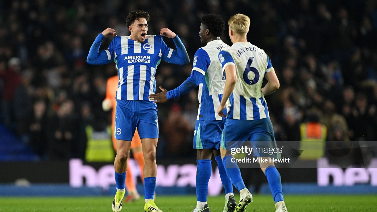 Striker muda Brighton, Charalampos Kostoulas