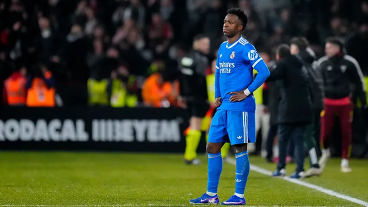 Real Madrid Terima Panggilan dari Arab Saudi untuk Vinicius