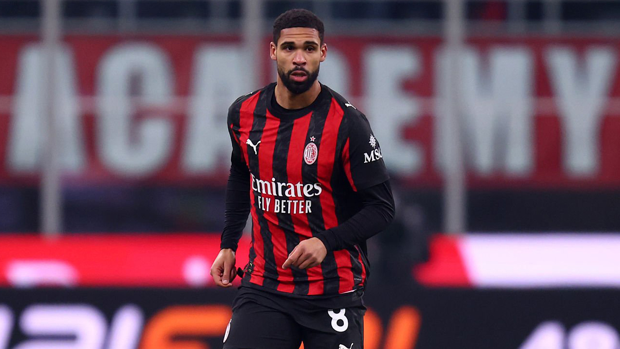 Gelandang AC Milan, Ruben Loftus-Cheek.