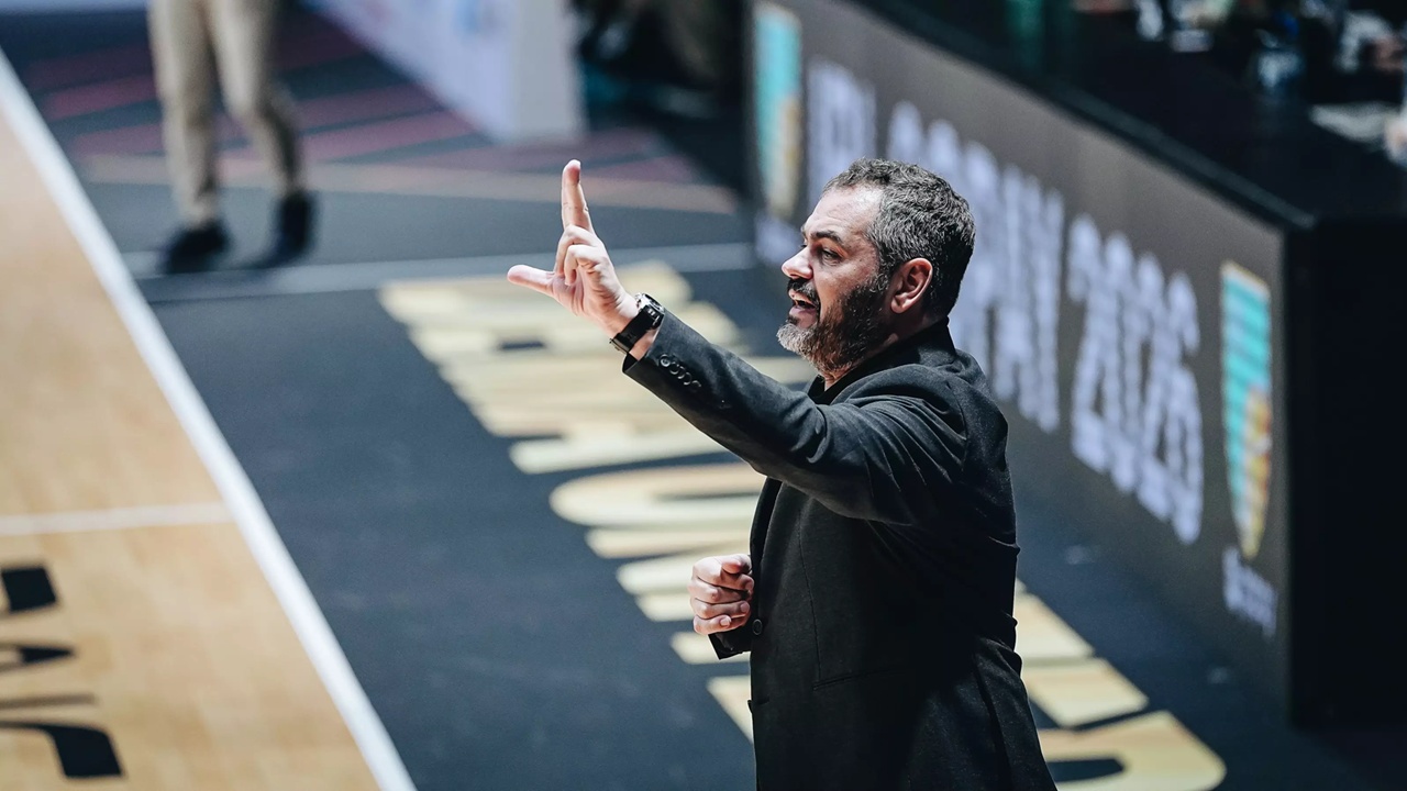 Agusti Julbe Puas dengan Kontribusi Pemain saat Bantai Tangerang Hawks