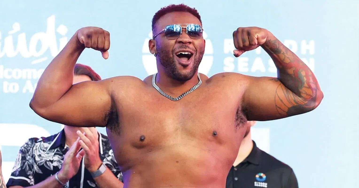 Jarrell Miller Ungkap Daftar Sasaran Tiga Petinju Berat - sumber: (secondsout)