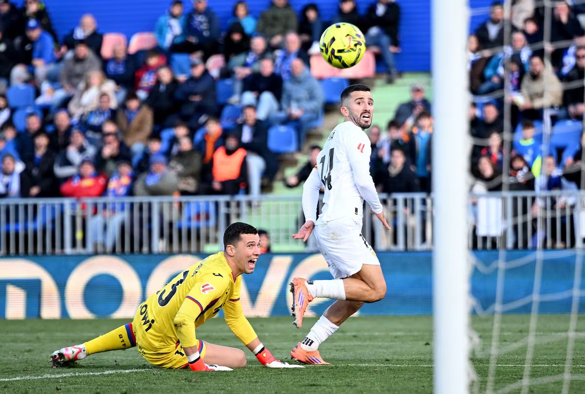 Kisah Menarik La Liga: Karisma, Masalah, dan Keindahan