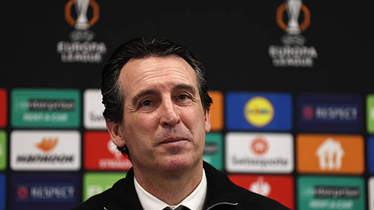 Aston Villa Redam Fenerbahce, Unai Emery Puji Loyalitas Suporter Tandang