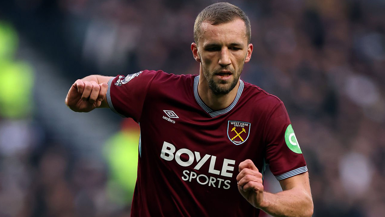 Agen tawarkan Tomas Soucek ke Besiktas.