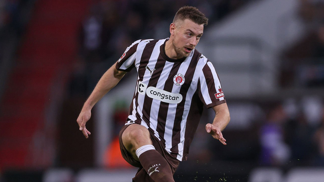 Bek St. Pauli, Hauke Wahl.