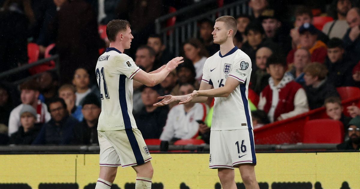 Revolusi Lini Tengah MU Usai Casemiro Pergi, Perekrutan £100 Juta - sumber: (manchestereveningnews)