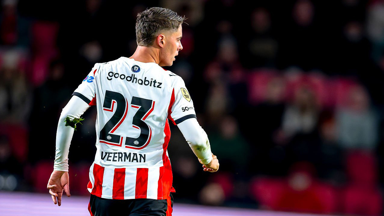Gelandang PSV Eindhoven, Joey Veerman.