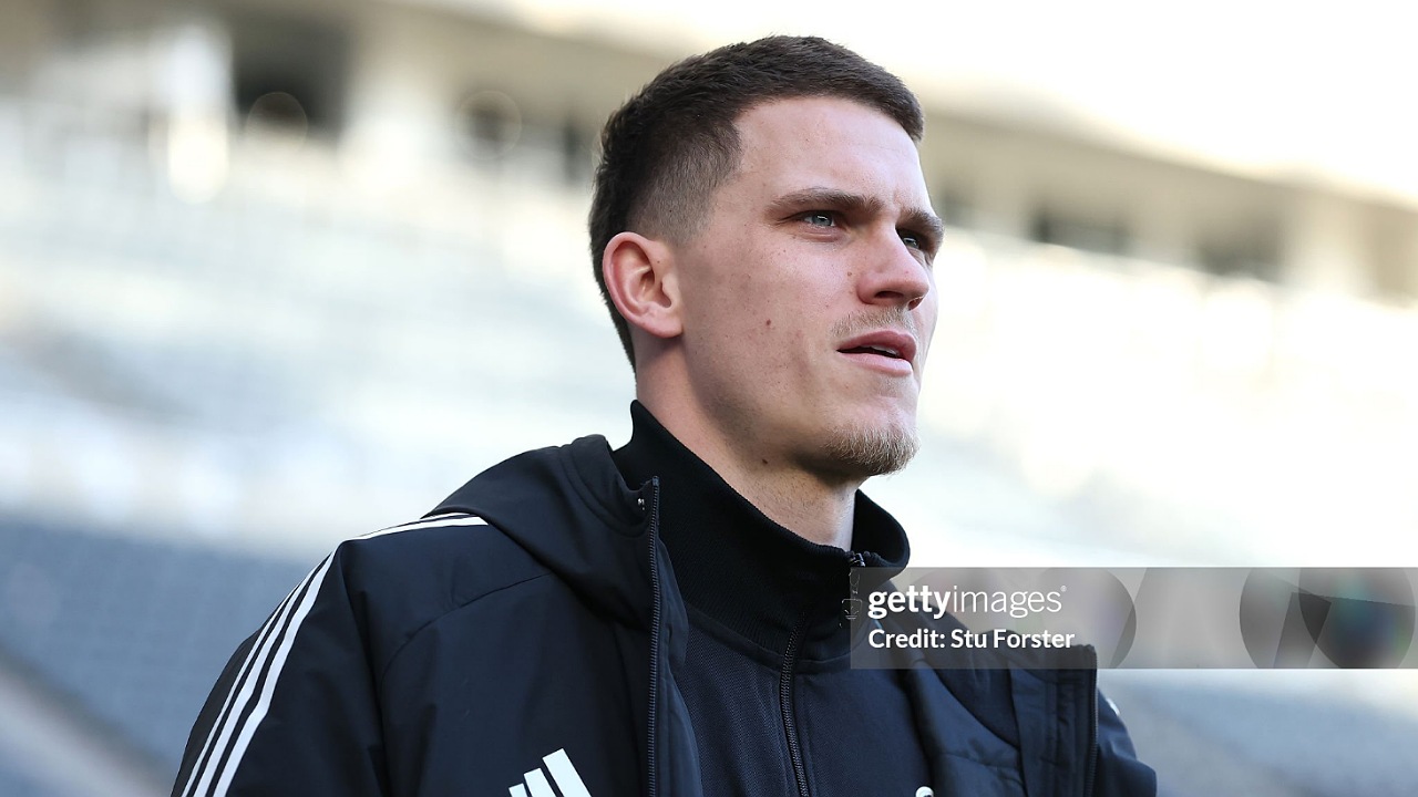 Bek Newcastle United, Sven Botman