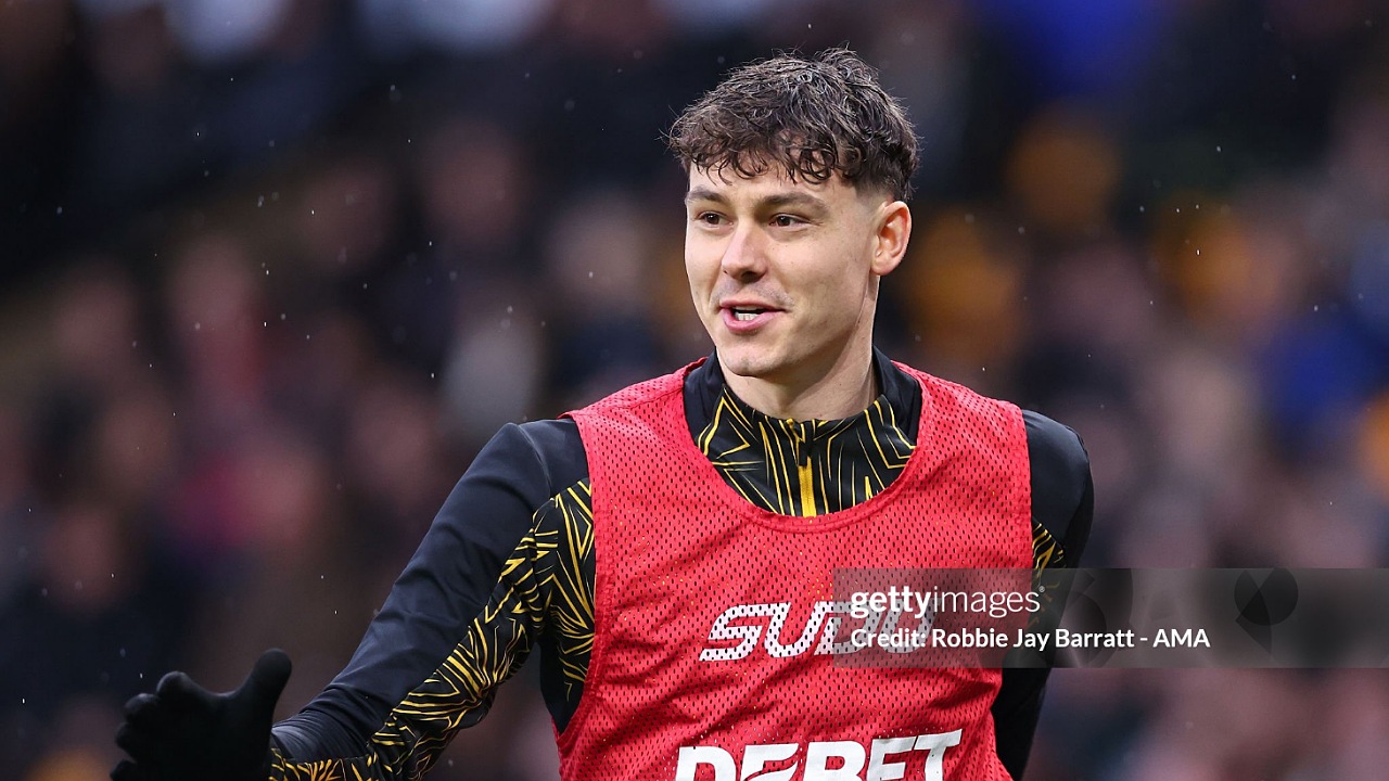 Striker Wolves, Jorgen Strand Larsen