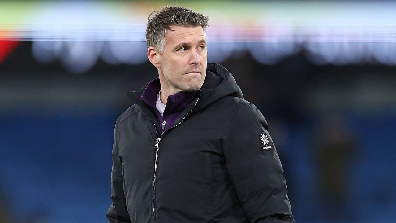 Pelatih Wolverhampton Wanderers, Rob Edwards.