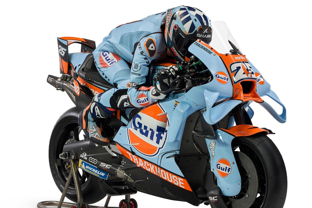 Trackhouse Perkenalkan Dua Livery Baru Aprilia RS-GP26 - sumber: (motorsport)